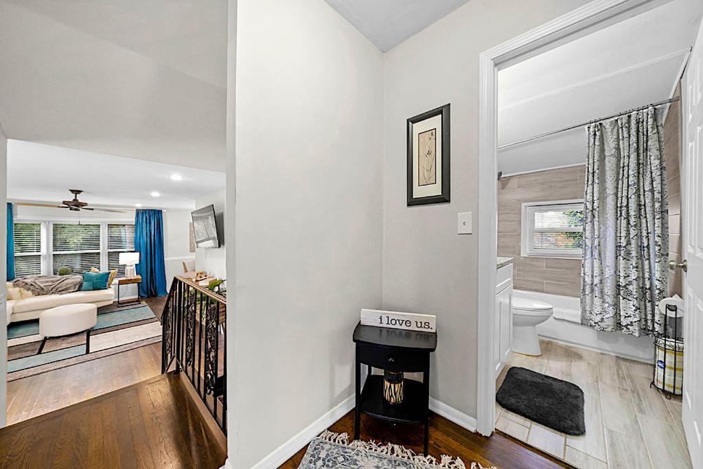 Goodkarma Rentals Refreshed Smyrna Home Near Battery Atl Half Mile To Interstate Atlanta Dış mekan fotoğraf