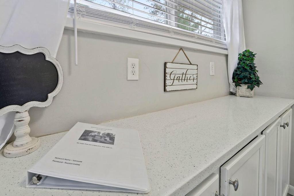 Goodkarma Rentals Refreshed Smyrna Home Near Battery Atl Half Mile To Interstate Atlanta Dış mekan fotoğraf