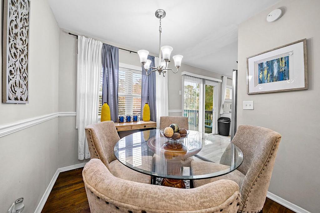 Goodkarma Rentals Refreshed Smyrna Home Near Battery Atl Half Mile To Interstate Atlanta Dış mekan fotoğraf