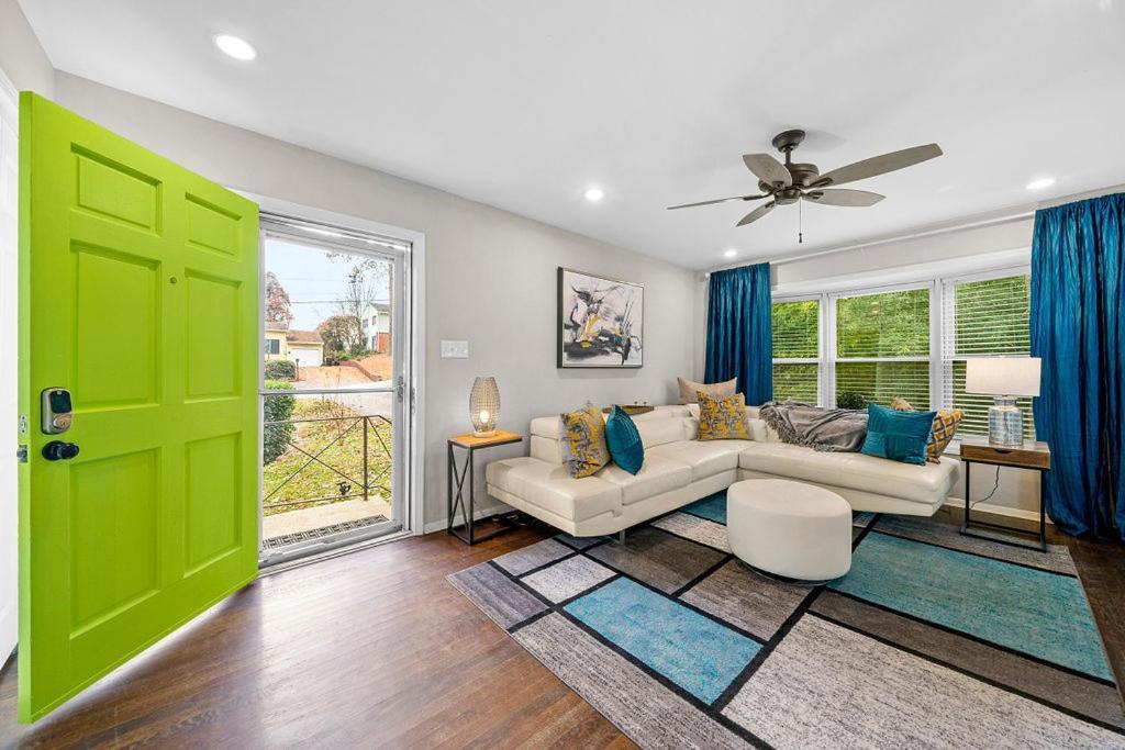 Goodkarma Rentals Refreshed Smyrna Home Near Battery Atl Half Mile To Interstate Atlanta Dış mekan fotoğraf
